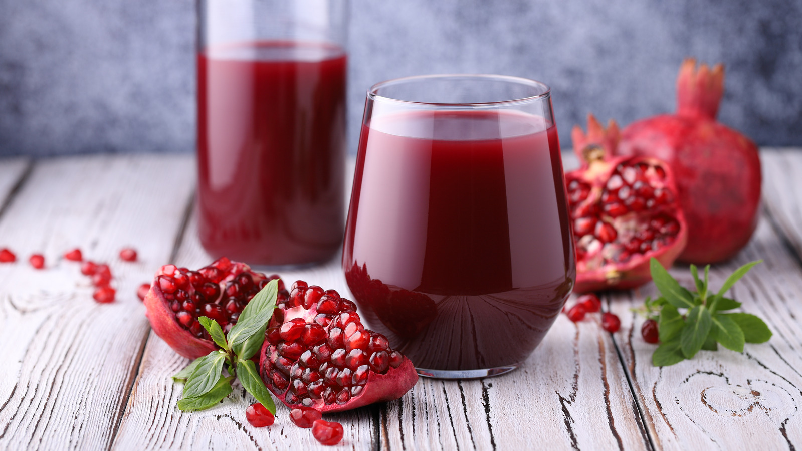 The Wonderful World of Fresh Squeezed Pomegranate Juice