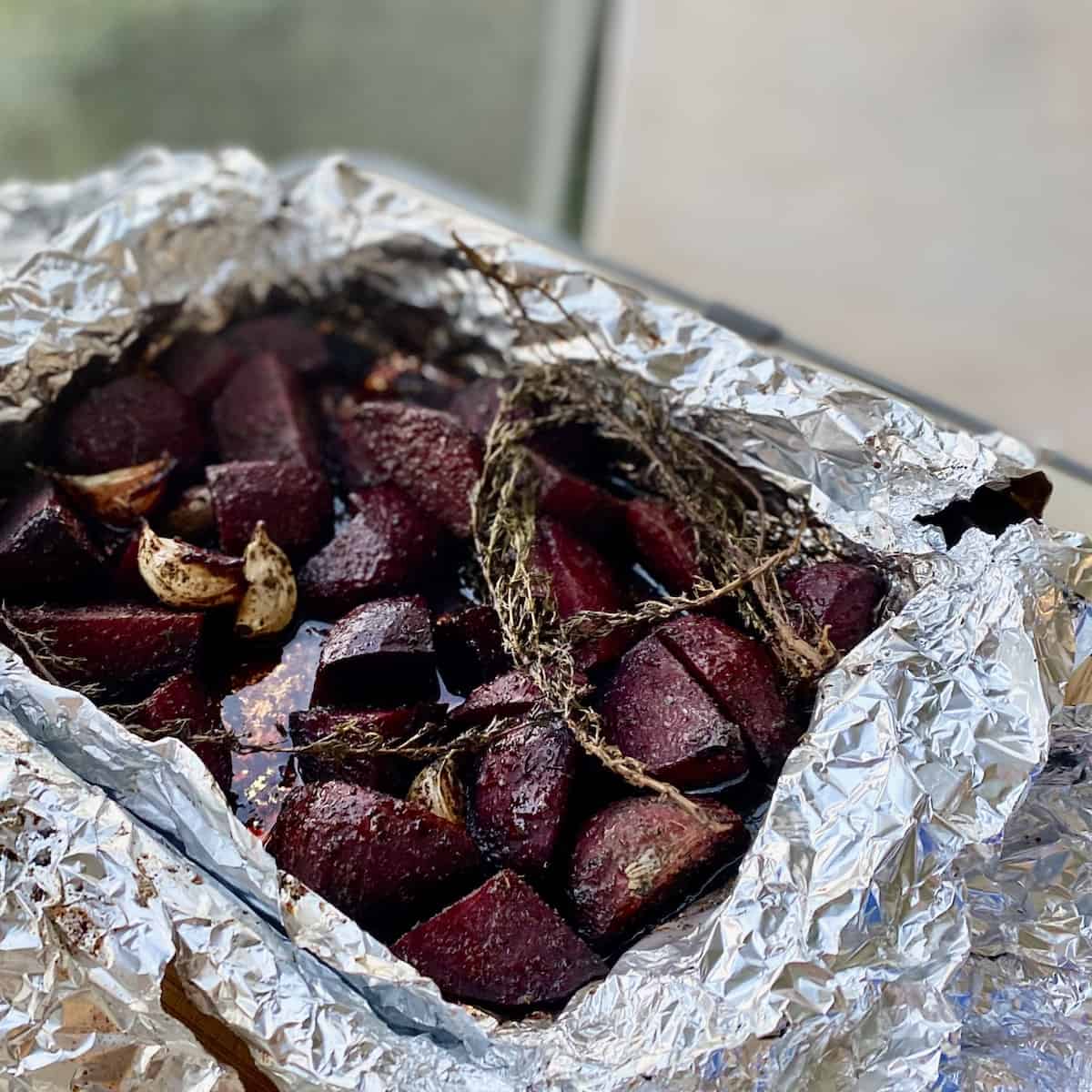 A Delightful Dance of Flavors: Baked Beetroot Salad with Basil Pesto and Yellow Tomatoes