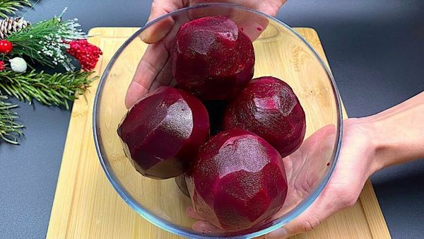 Rejuvenate Your Skin with the Power of Beetroot