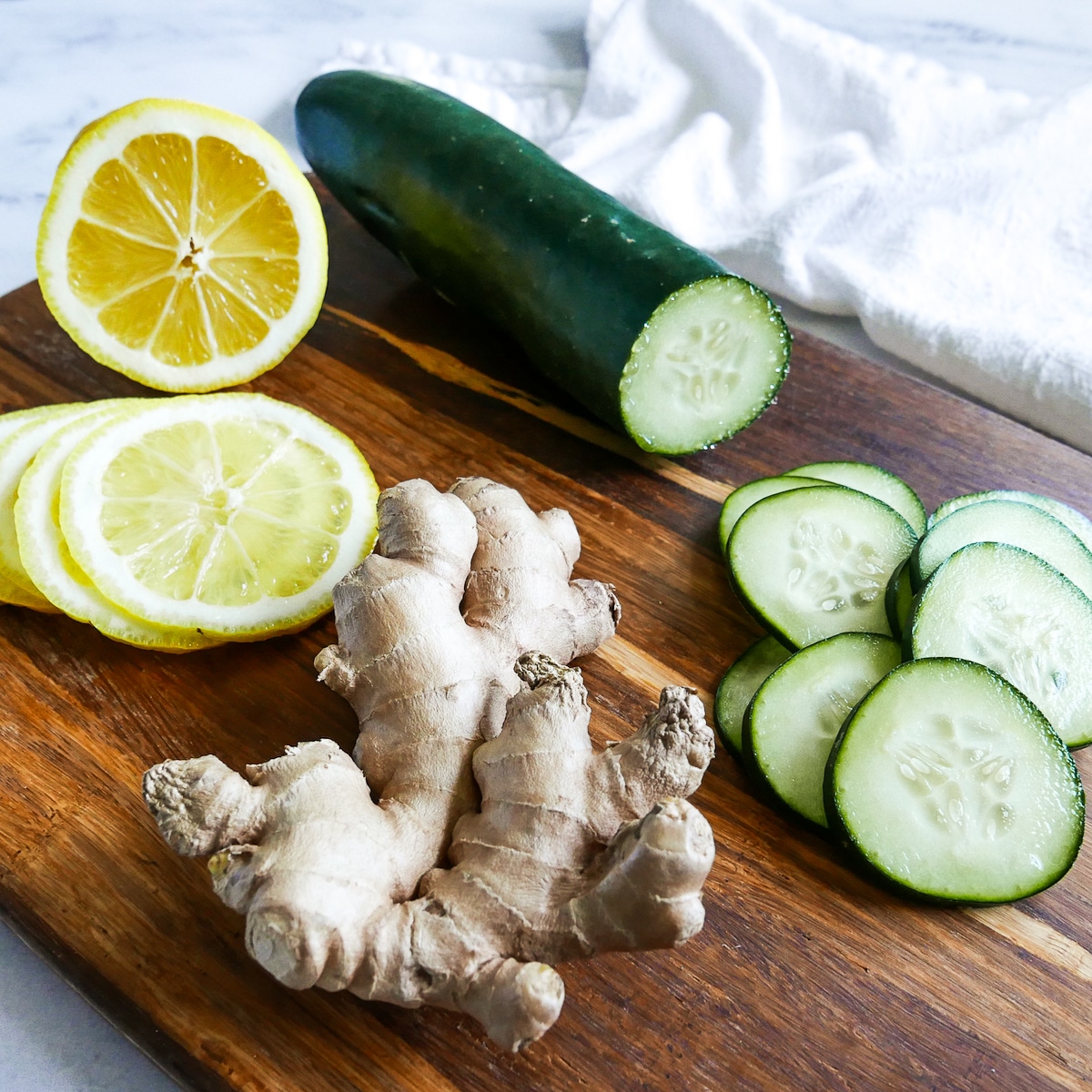 Sip Your Way to Wellness: A Nightly Cucumber and Ginger Detox Drink