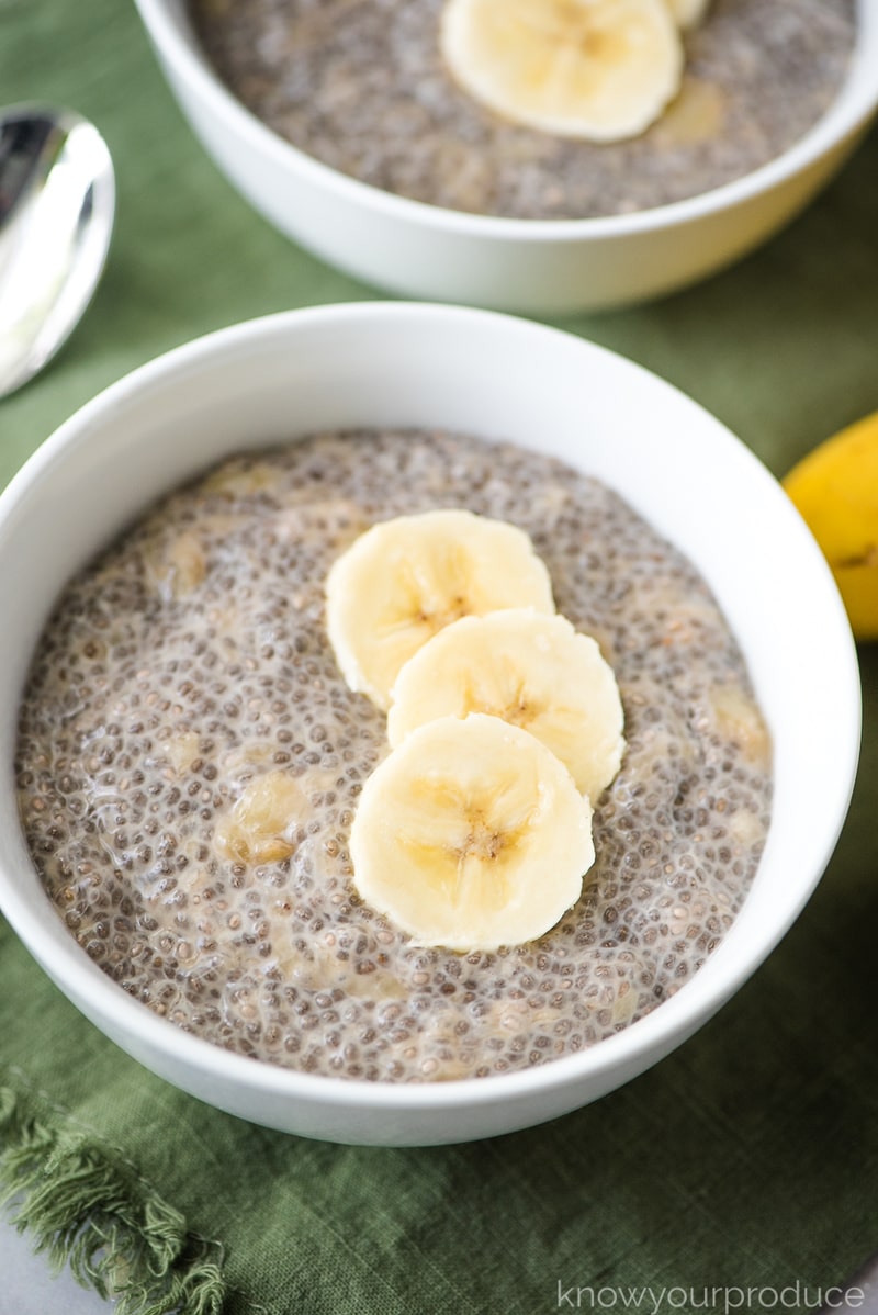 Start Your Day Right: The Banana-Chia Power Snack