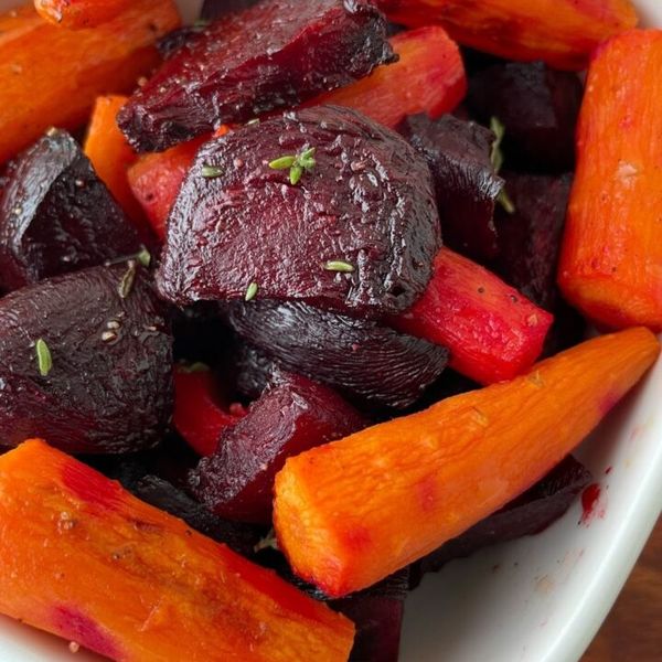 Grandma’s Beetroot and Carrot Delight: A Nourishing and Heartwarming Recipe