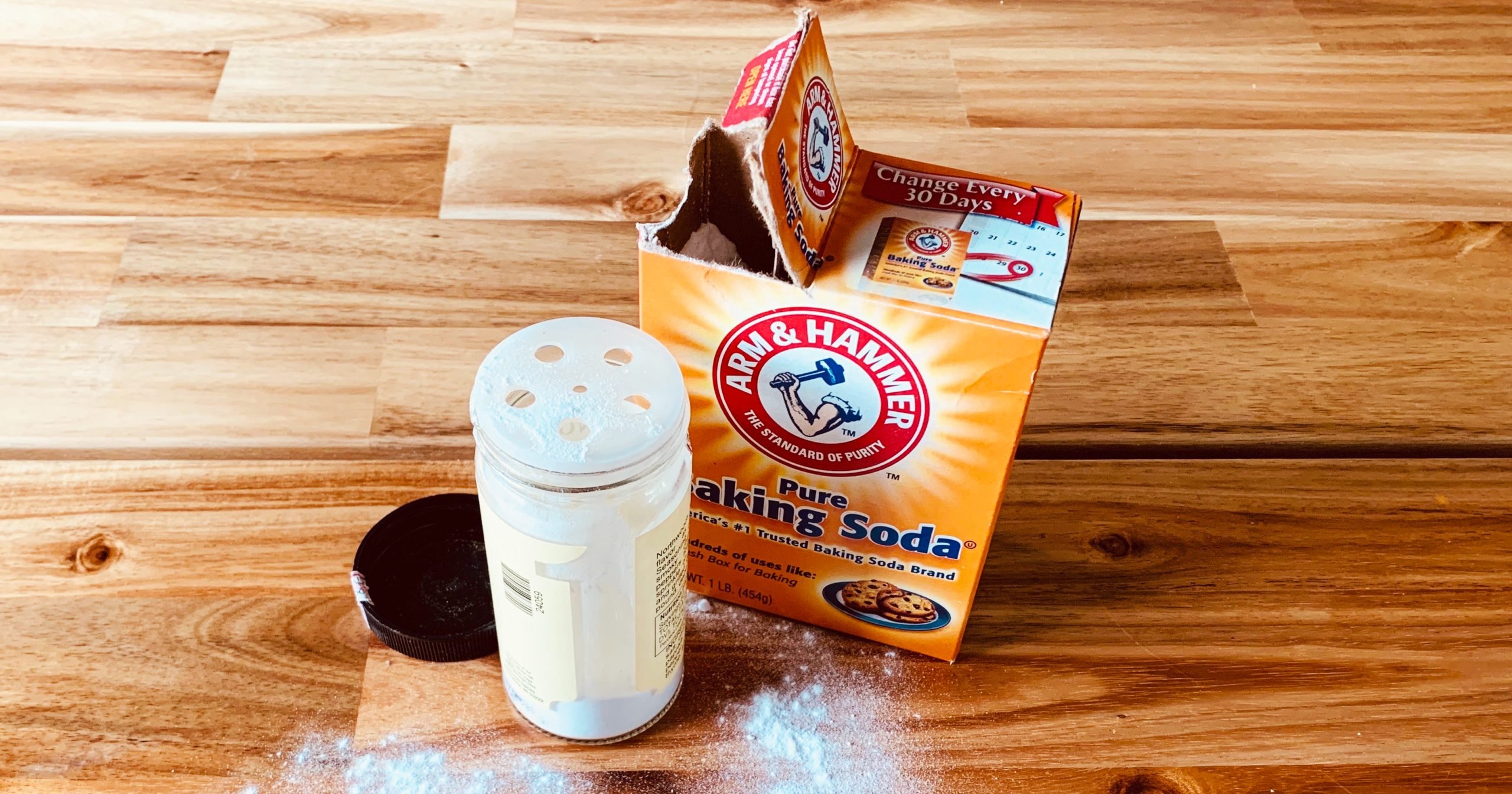 Transform Your Daily Routine: 16 Baking Soda Tricks for Women