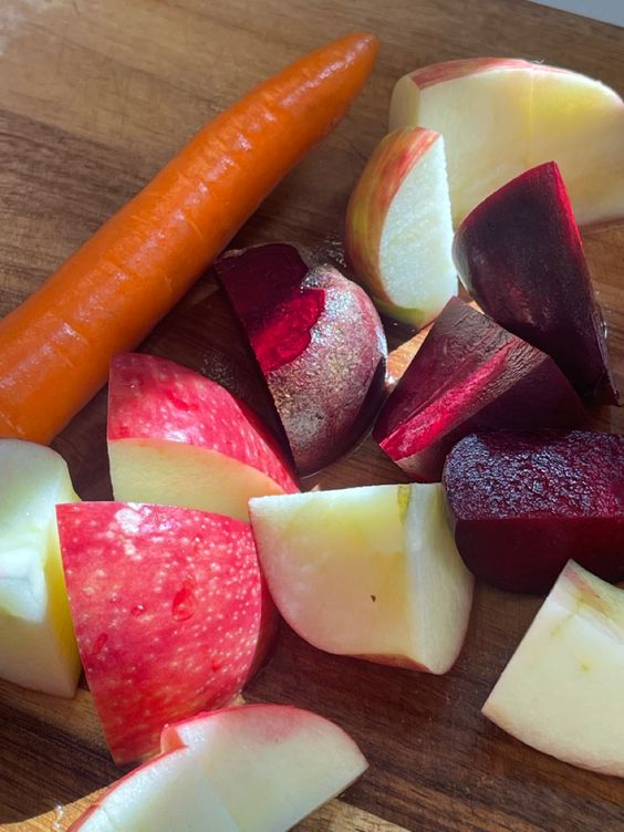 Power Trio Salad: Beetroot, Apple, and Carrot Delight