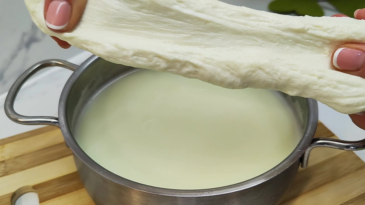 Quick and Easy Homemade Mozzarella: Just 2 Ingredients!