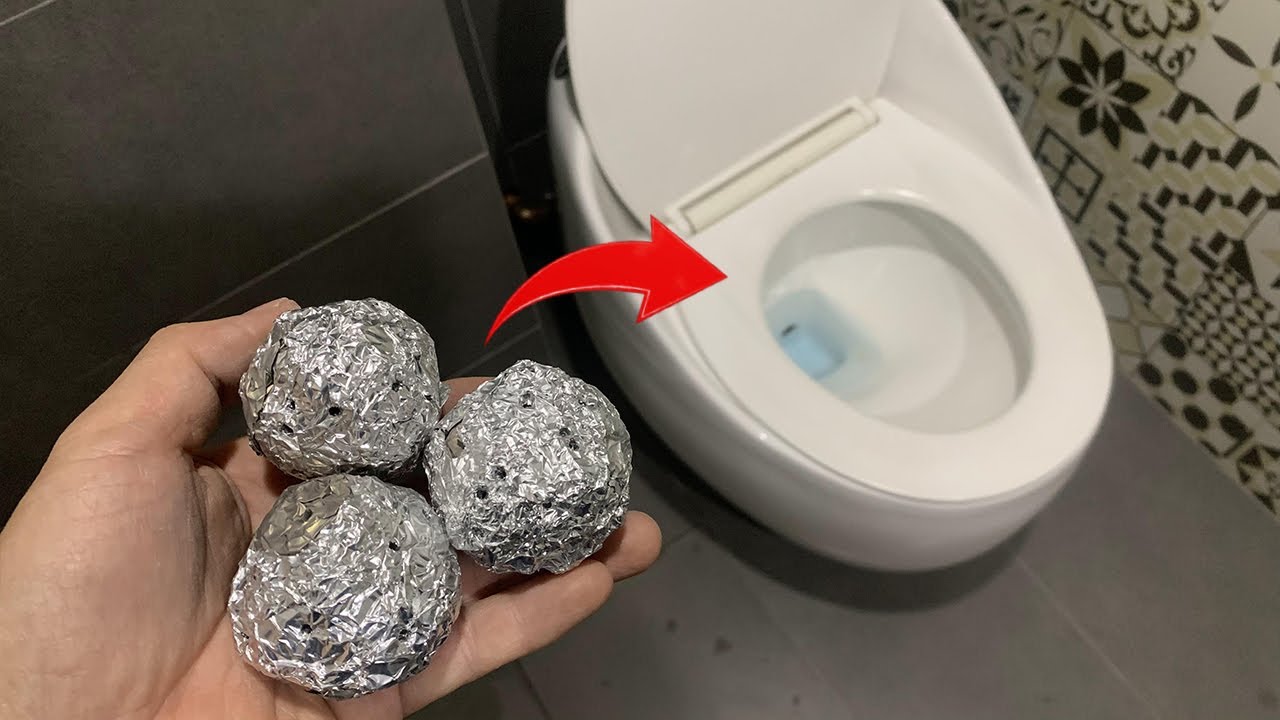 The Aluminum Foil Trick: A Sparkling Clean Toilet in Minutes