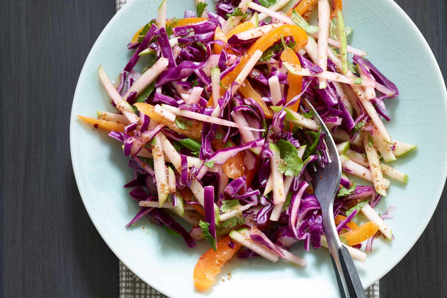 A No-Cook Cabbage Delight: Simple, Delicious, and Evergreen