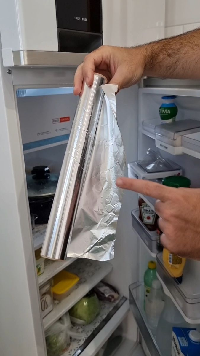 The Surprising Benefits of Using Aluminum Foil in Your Refrigerator