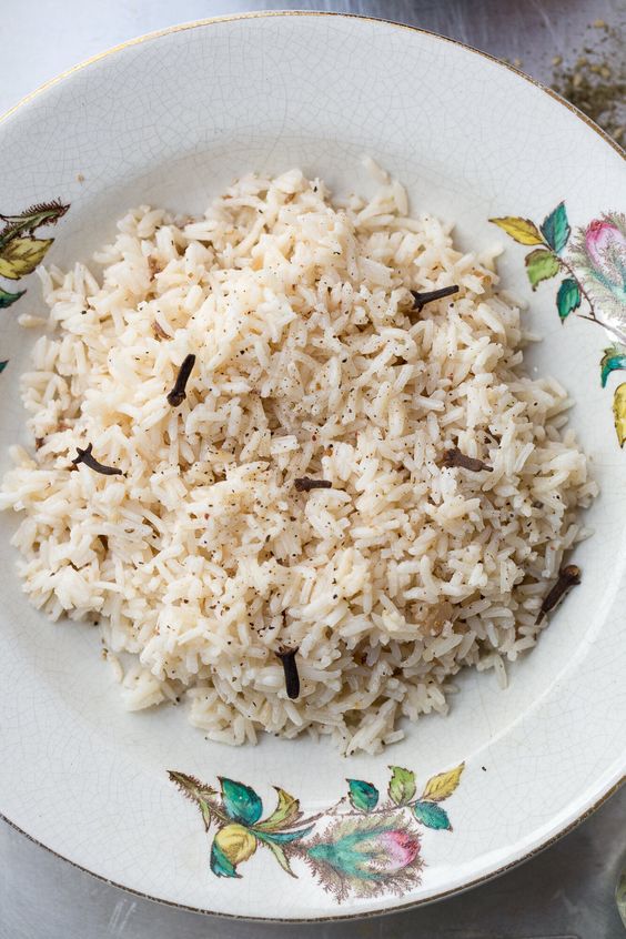 Cardamom and Cloves Rice: A Delightful and Easy Recipe