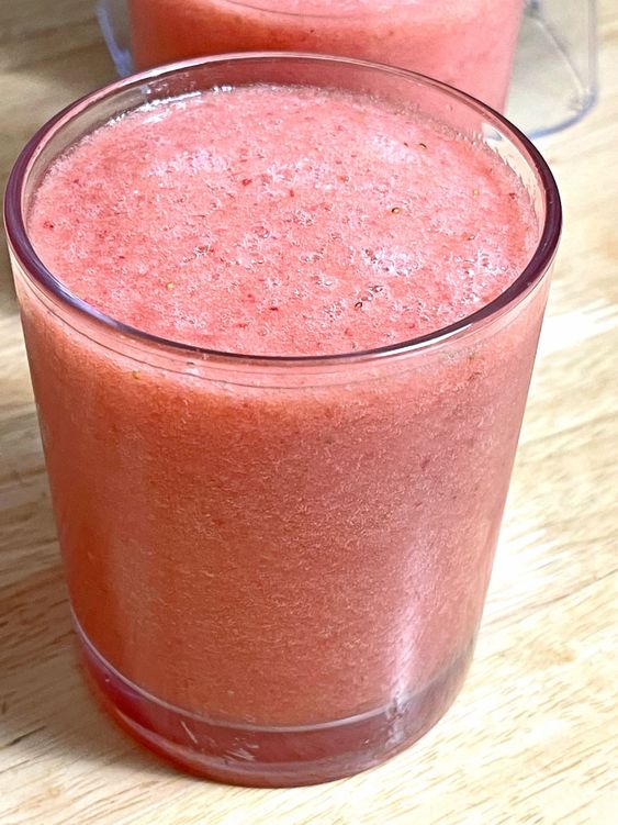 How to Make Sugar-Free, Natural Strawberry Juice for Long-Term Storage