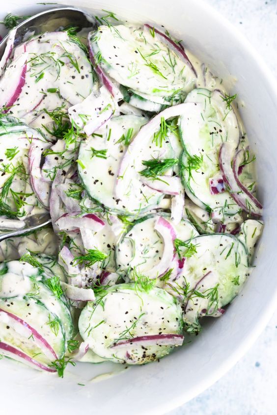 Refreshing Cucumber Salad with Yogurt: A Delightful Way to Eat Healthy