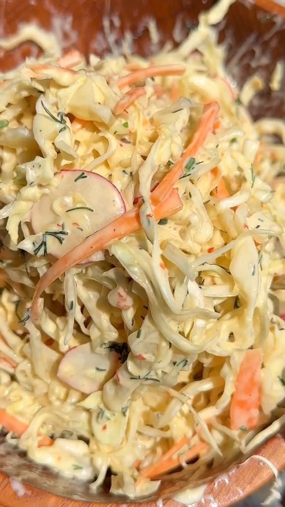 Perfect Coleslaw Recipe: A Fresh and Flavorful Addition to Any Meal