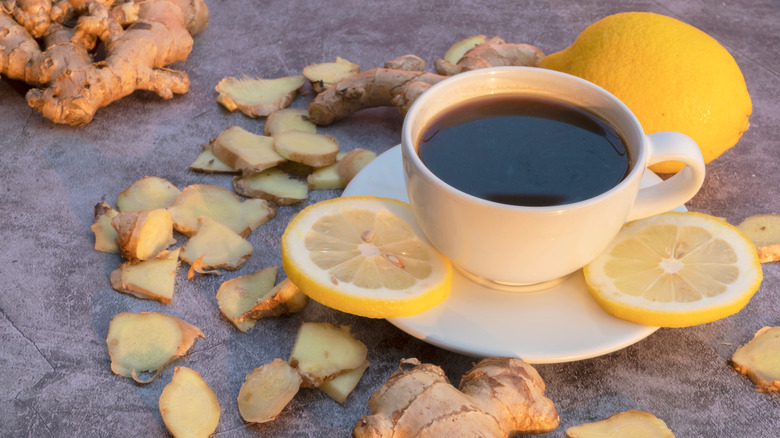 Discover the Unique Health Benefits of a Coffee Blend with Garlic and Honey