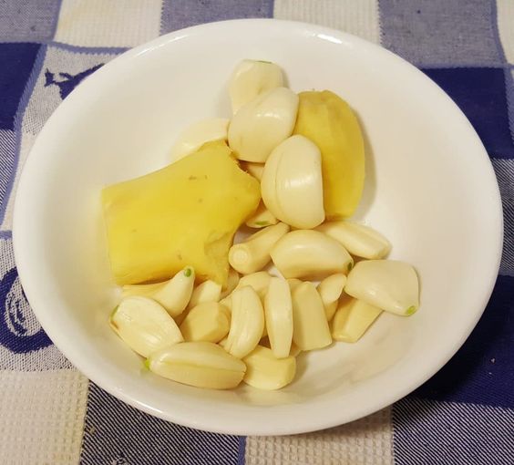 Garlic & Ginger: TRY THIS for a Health Boost!