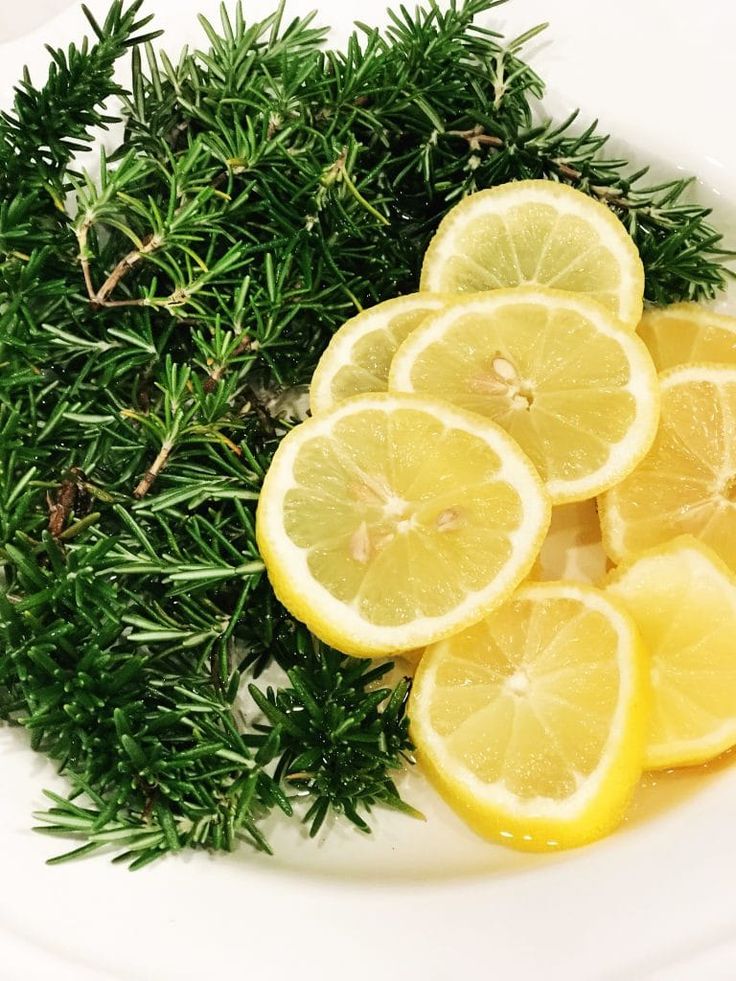 Indulge in a Delicious Rosemary-Infused Beverage: Rich Taste at Little Cost