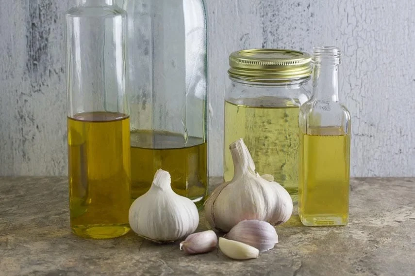 For Strong Bones and Joints: Only 2 Ingredients! Garlic and Olive Oil