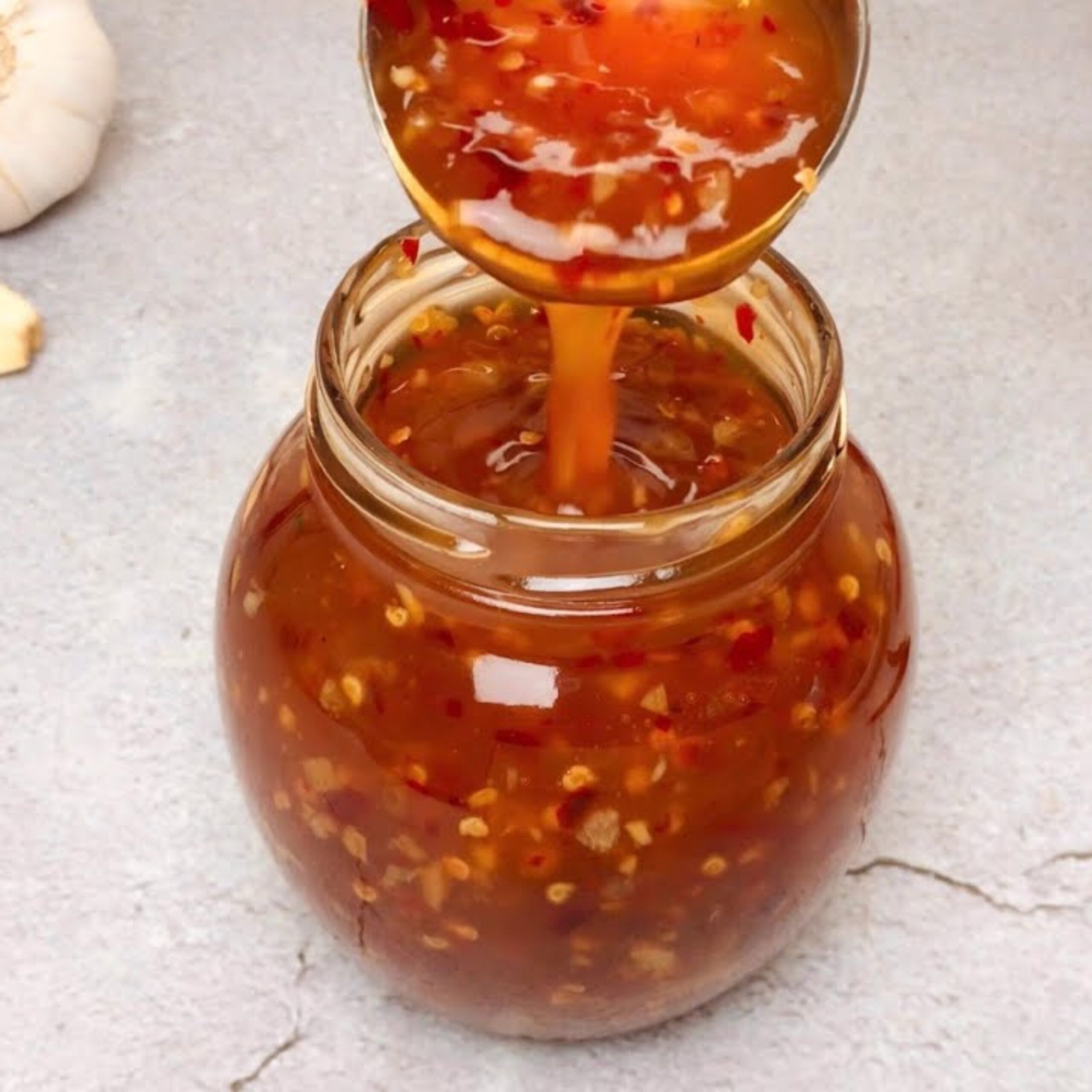 Quick and Easy Sweet Chili Sauce Recipe: A Sugar-Free Delight