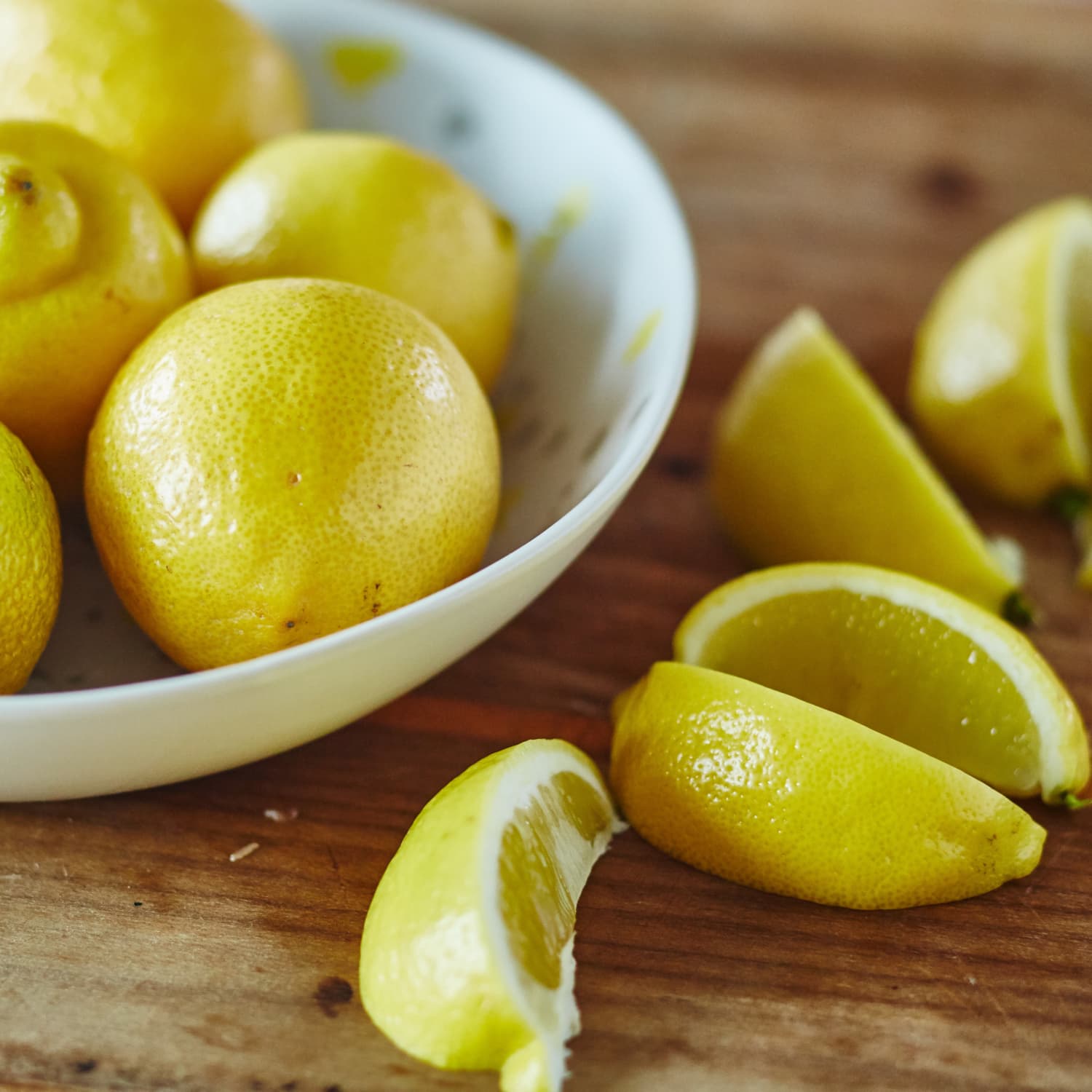 Shed Belly Fat in Just 7 Days with Refreshing Lemon Tea