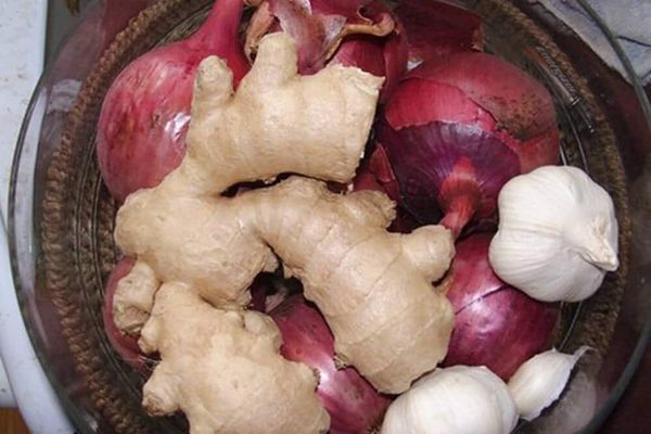 Stay Healthy and Vital with Ginger and Onion