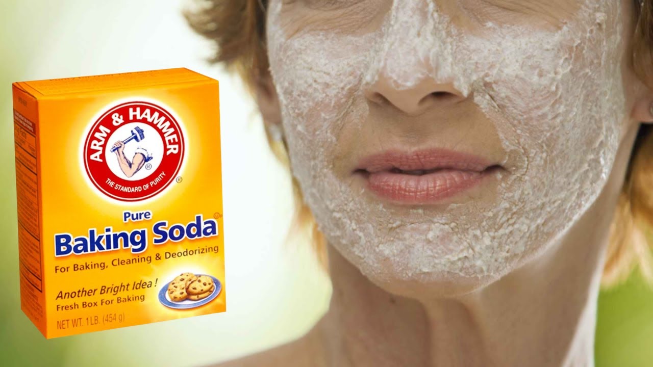 How To Apply Baking Soda On Your Face: 3 Easy Ways