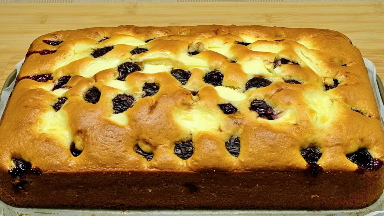 Delicious Sugar-Free Cherry Cake: A Simple and Quick Recipe