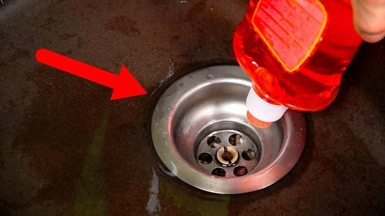 Secret Plumber Trick: Clean Your Drain in Seconds with Dish Soap! 💥 (Extremely Easy) 🤯