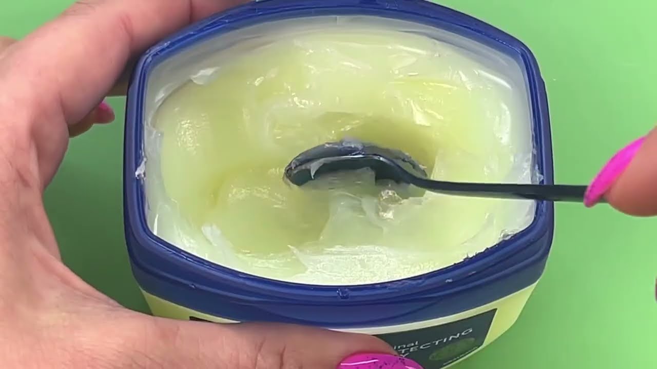 Few People Know What Vaseline Does: Life Hacks with Vaseline!