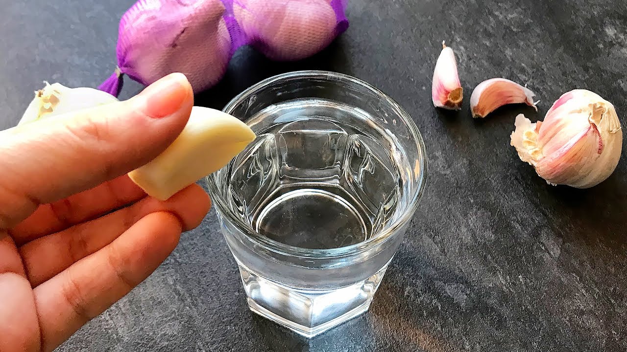 Drink Garlic Water Every Day and See What Happens