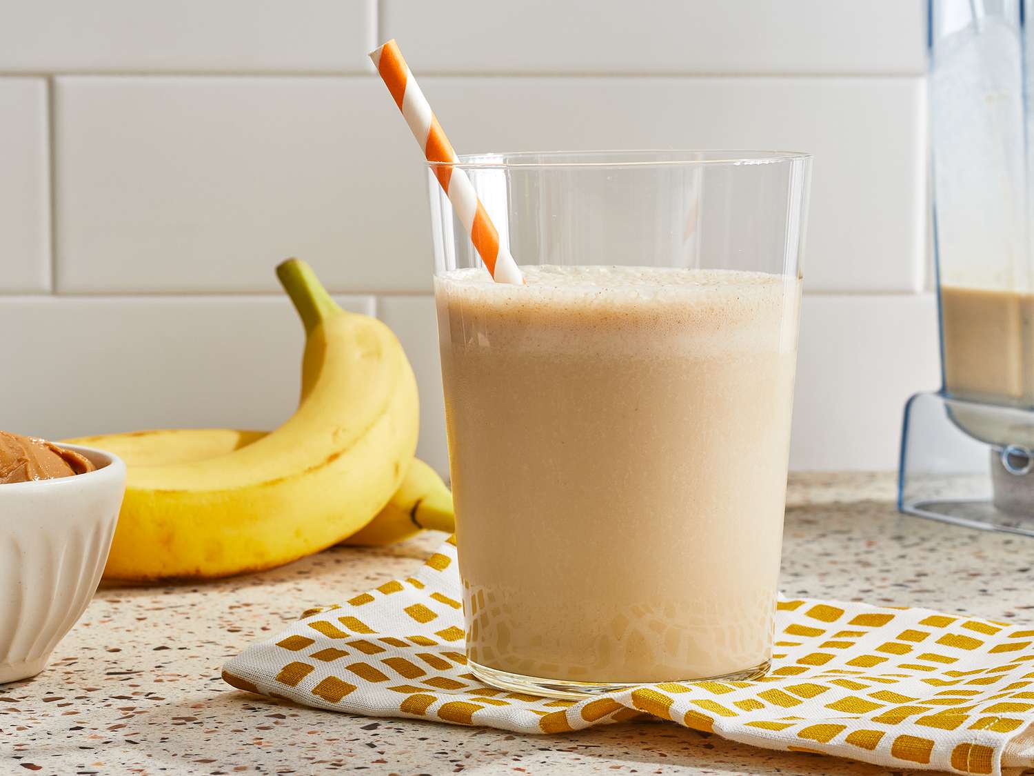 Banana and Peanut Butter Smoothie: A Delicious Weight Gain Treat