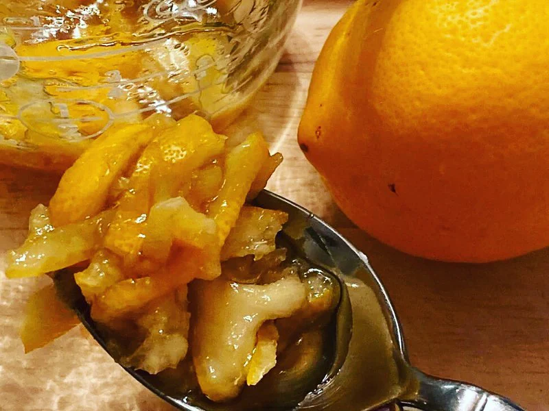 How You Will Never Get a Cold, Virus, or Flu: Lemon Peels and Honey