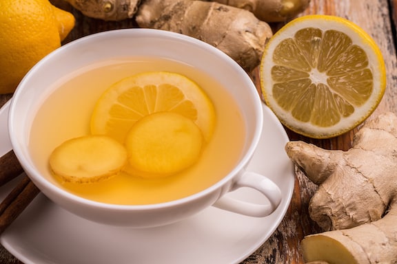 Ginger and Lemon: A Nightly Ritual for a Refreshing Morning