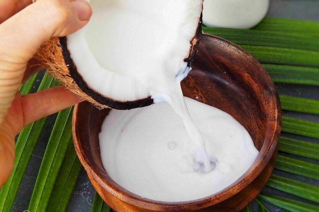 How to Make Coconut Milk at Home: A Simple and Healthy Vegan Alternative