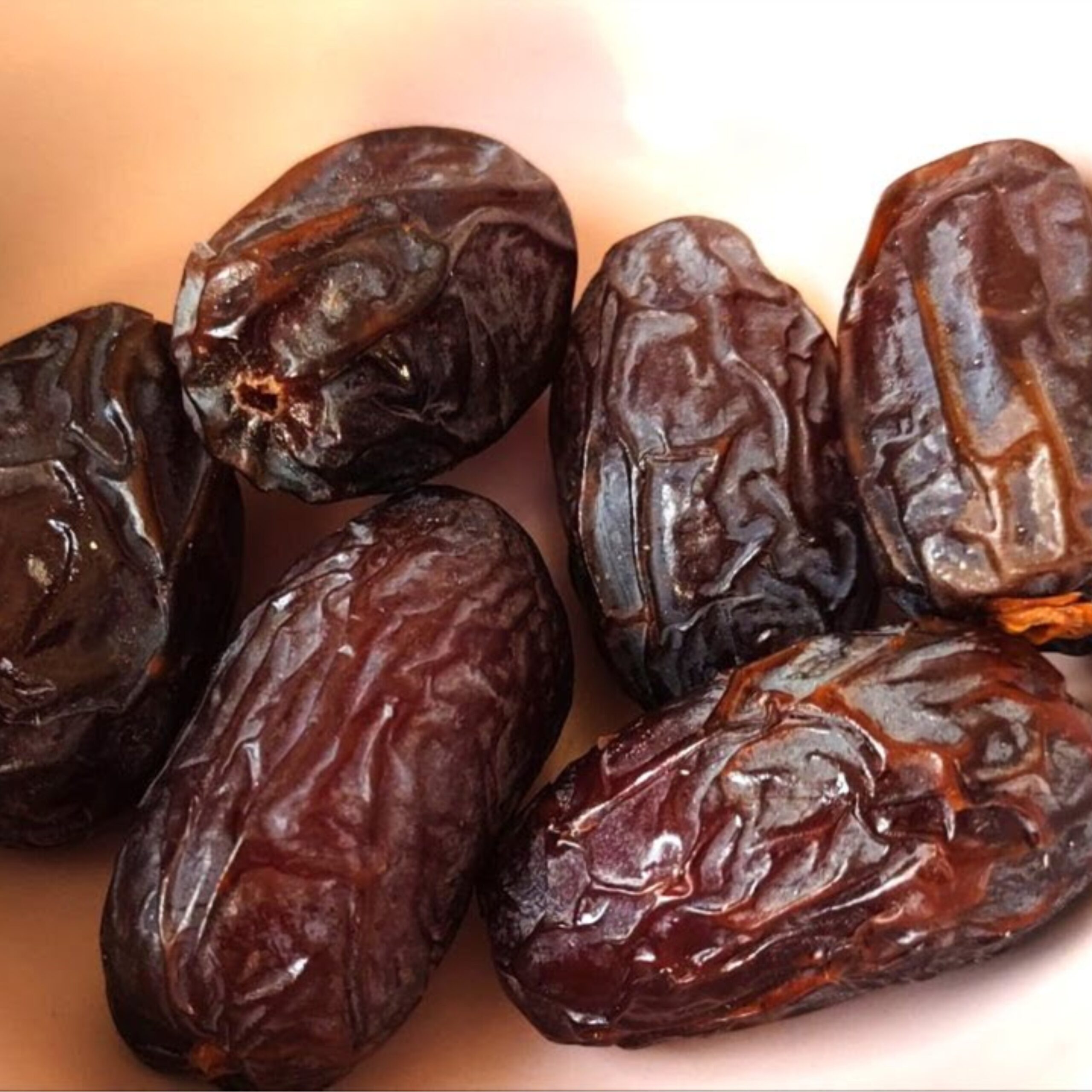 The Healthiest Fruit on the Planet: The Wonders of Eating Three Dates Daily