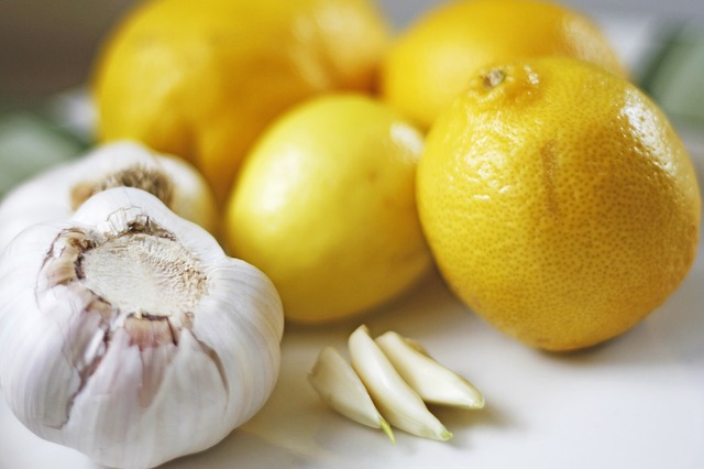 Revitalize Your Health: Lemon and Garlic, a Dynamic Duo