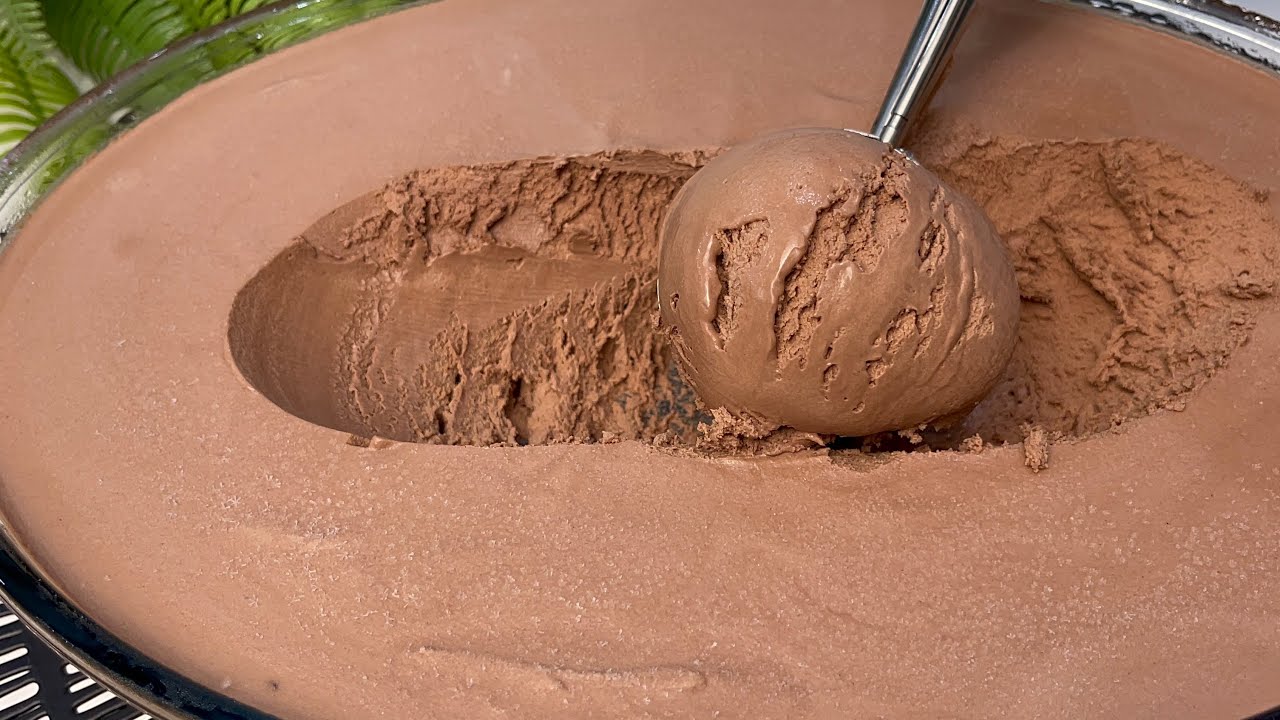 Quick and Delicious Dark Chocolate Ice Cream Made with Milk