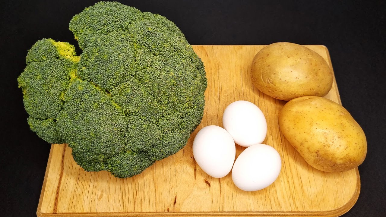 A Weekend Favorite: Nutritious Broccoli and Potato Recipe with Eggs