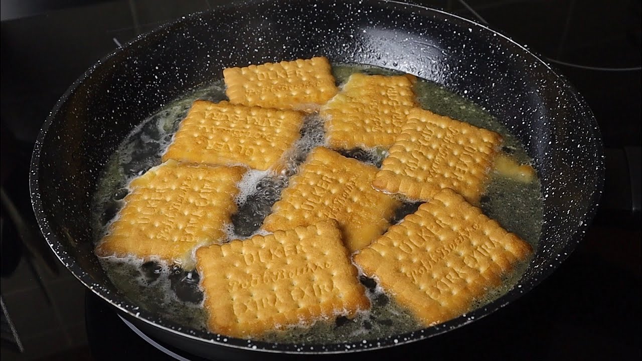 Put a Biscuit in Boiling Water! My Grandmother Told Me This Secret!