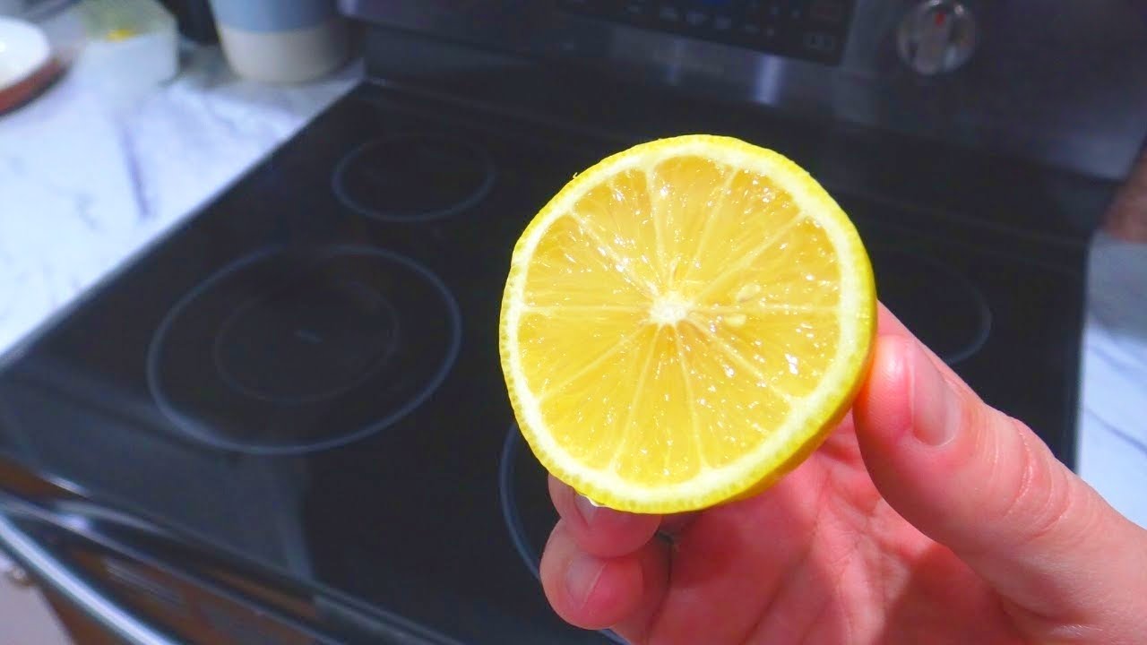 Clean Your Stove Top with Lemon: A Natural and Effective Method