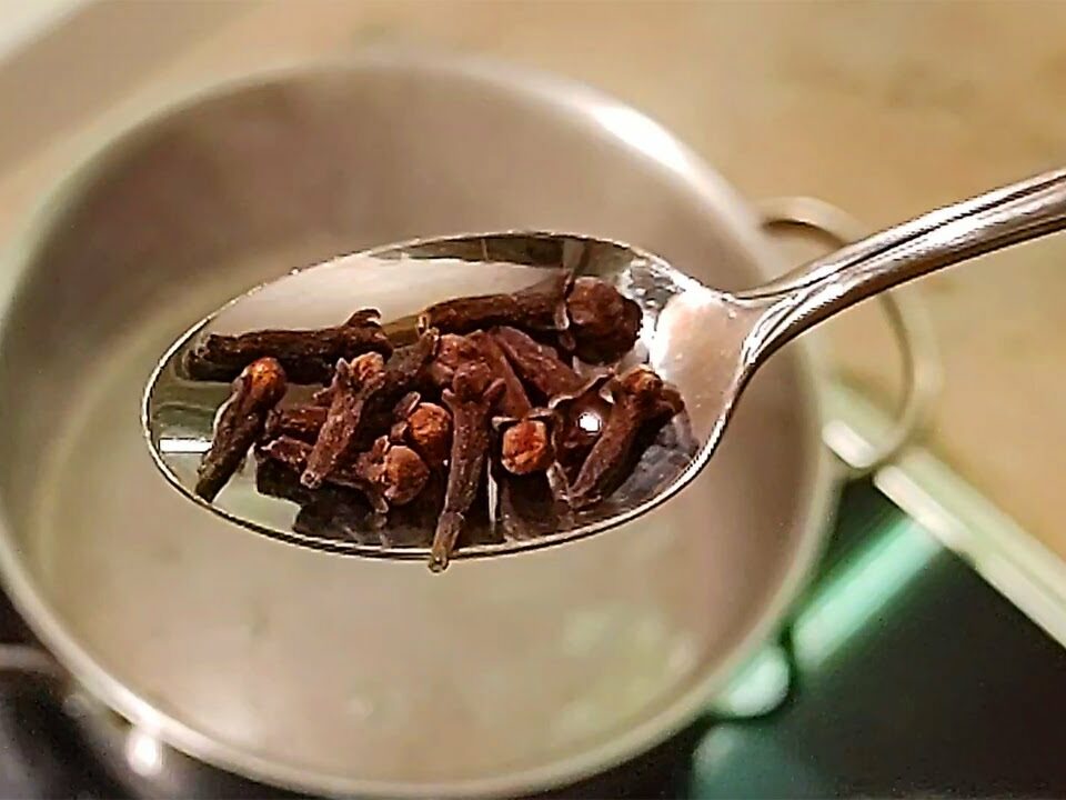 The Wonders of Clove Tea: Boil Cloves and Discover Its Benefits