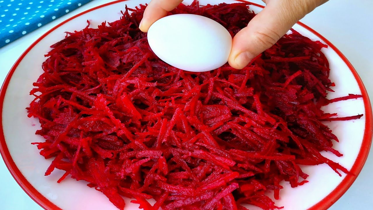 Experience the Magic of Eggs Baked in Red Beets: A Delightful and Affordable Treat