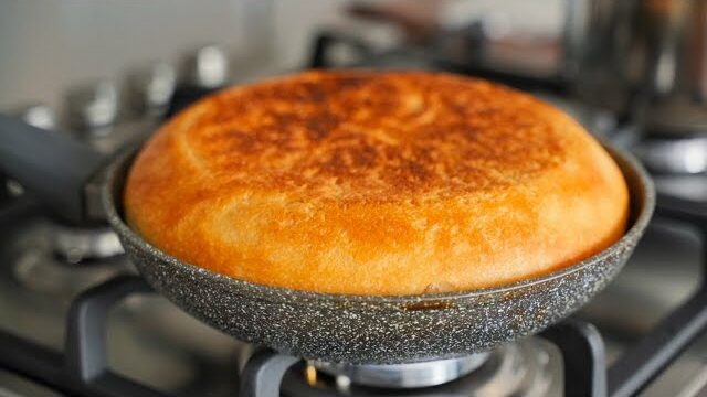 BREAD in a Pan WITHOUT an Oven! Homemade Delicious Bread. Recipe for White Bread