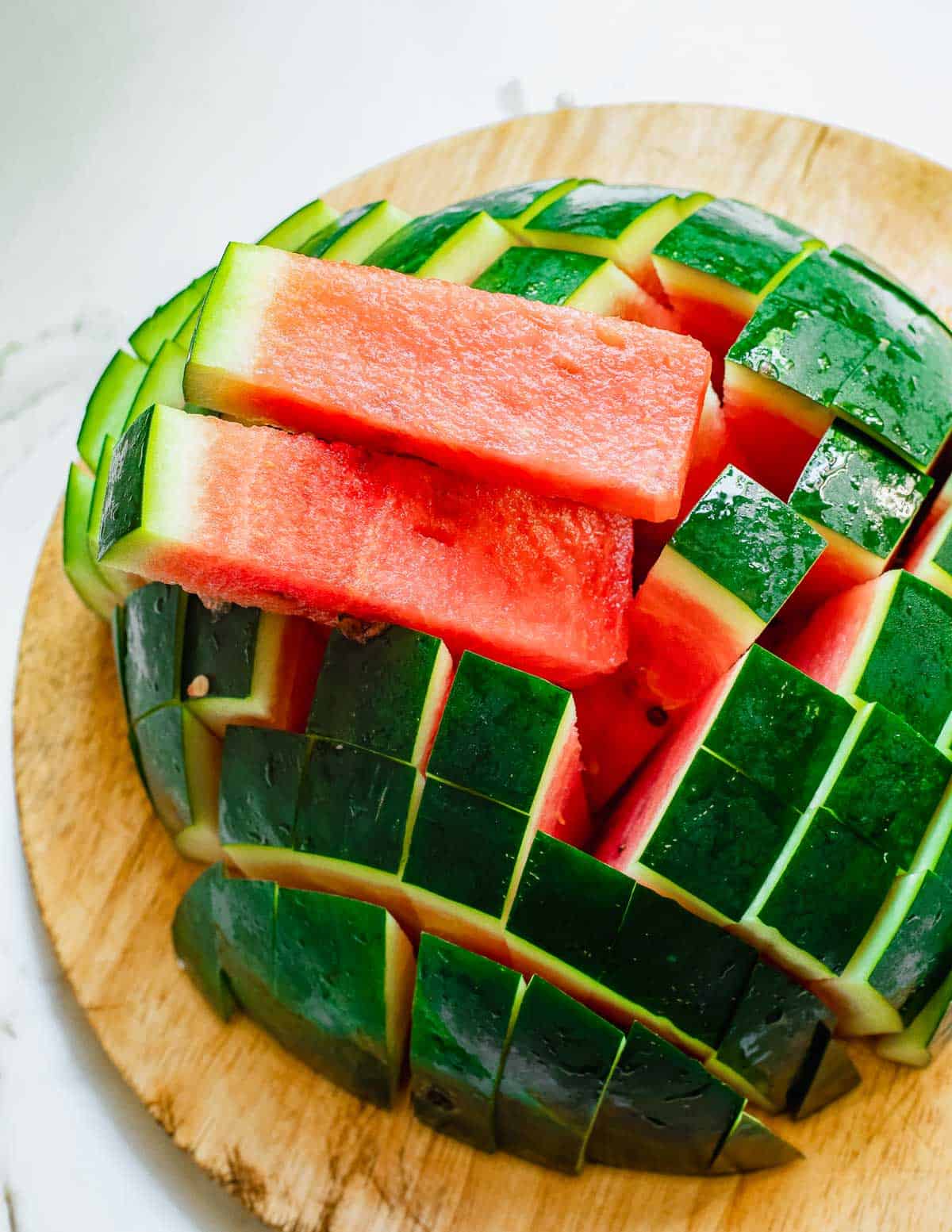 How to Cut Watermelon Spears: A Simple and Refreshing Snack