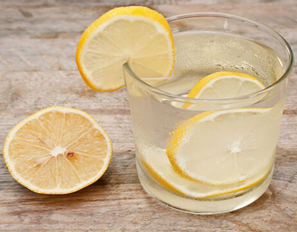 The Lemon-Salt Water Secret: A Simple Drink for Supporting Weight Loss