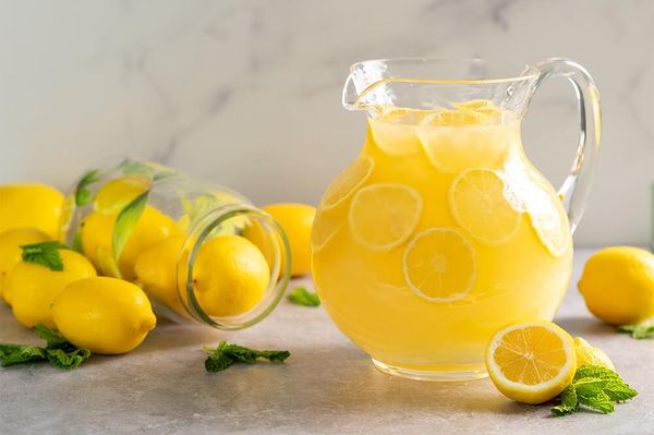 Refreshing Sugar-Free Lemonade: A Healthier Twist on a Classic Favorite