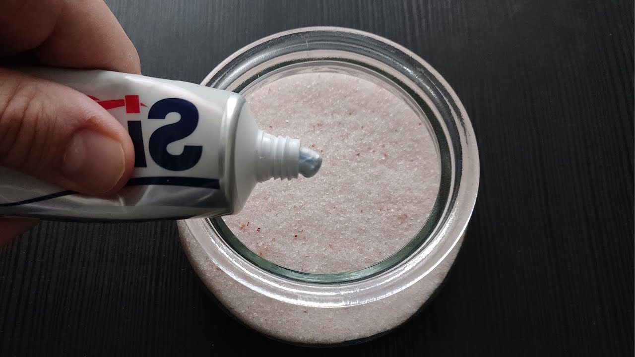 Put Toothpaste in Baking Soda! You Won’t Believe Your Eyes