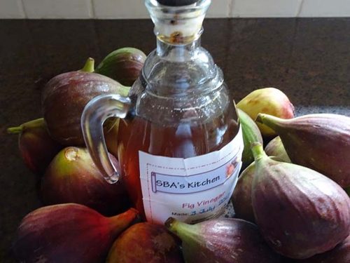 Dried Figs and Apple Cider Vinegar: A Recipe for Reducing Fat in the Blood