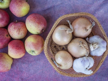 Drink Apples with Garlic: A Secret Recipe You’ll Be Thankful For!