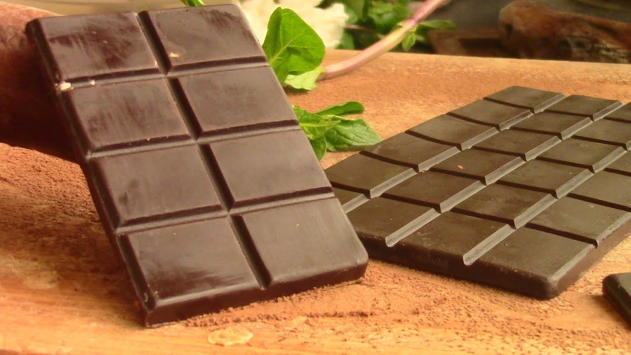 Quick & Healthy 2-Ingredient Chocolate Bar Recipe