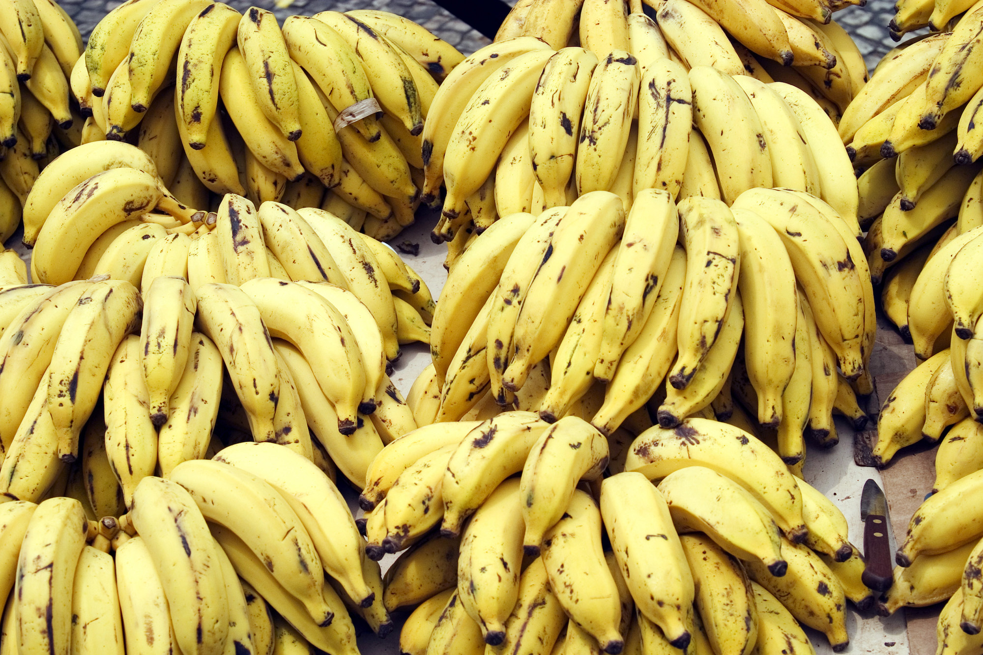 What Happens If You Eat a Banana at Night?