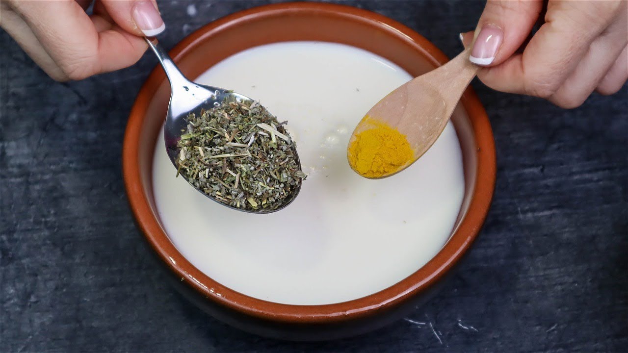 Stop Coughing and Clear Your Lungs: A Restful Night with Milk, Sage, and Turmeric